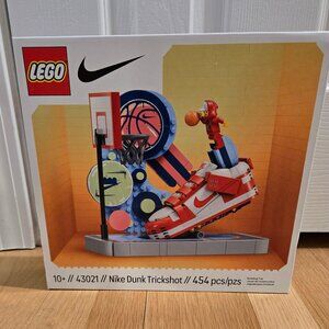 LEGO Nike Dunk Trickshot 43021 New, Unopened